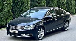 Volkswagen Passat 2011 годаүшін5 200 000 тг. в Алматы – фото 3