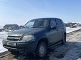 Chevrolet Niva 2011 годаүшін3 000 000 тг. в Актобе – фото 2