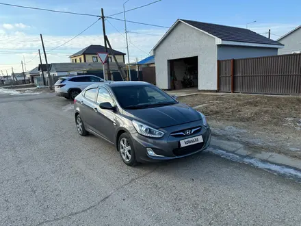 Hyundai Accent 2014 года за 5 200 000 тг. в Атырау – фото 2