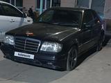 Mercedes-Benz E 230 1990 года за 2 350 000 тг. в Астана