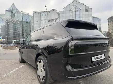 Zeekr 9X 2025 года за 53 900 000 тг. в Алматы – фото 11