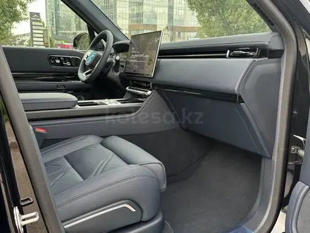 Zeekr 9X 2025 года за 53 900 000 тг. в Алматы – фото 4