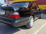 Mercedes-Benz E 200 1992 годаүшін1 500 000 тг. в Павлодар – фото 3