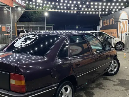 Opel Vectra 1993 года за 650 000 тг. в Алматы – фото 4