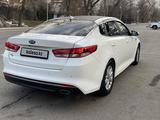 Kia K5 2017 года за 7 000 000 тг. в Алматы – фото 4