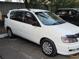 Toyota Ipsum 1997 года за 3 100 000 тг. в Алматы