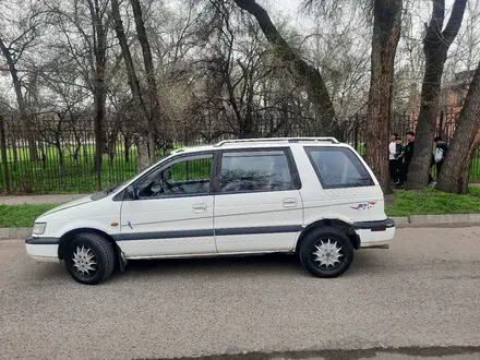 Mitsubishi Space Wagon 1994 года за 1 500 000 тг. в Алматы – фото 2