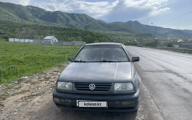Volkswagen Vento 1992 года за 850 000 тг. в Алматы