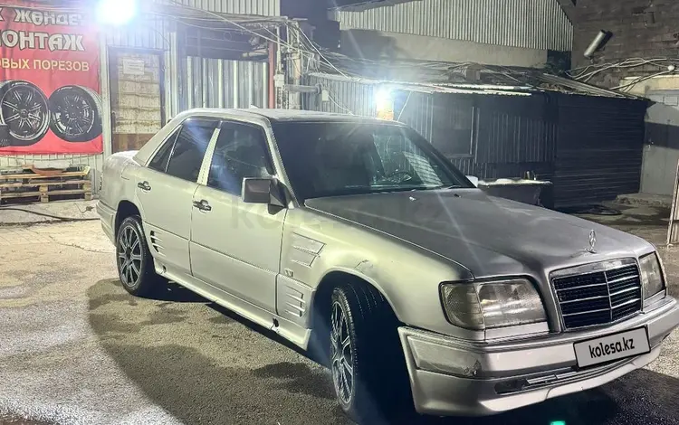 Mercedes-Benz E 300 1992 года за 1 200 000 тг. в Алматы