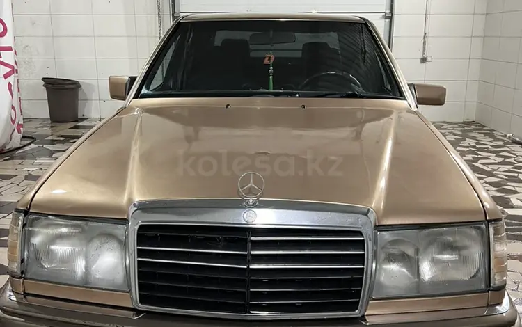 Mercedes-Benz E 200 1993 годаүшін1 200 000 тг. в Караганда