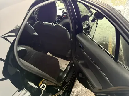 Toyota Camry 2023 года за 18 000 000 тг. в Актау – фото 10