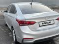 Hyundai Solaris 2019 года за 7 300 000 тг. в Усть-Каменогорск – фото 3