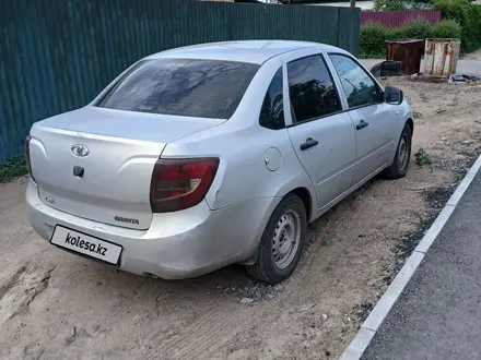ВАЗ (Lada) Granta 2190 2013 года за 1 600 000 тг. в Павлодар – фото 2