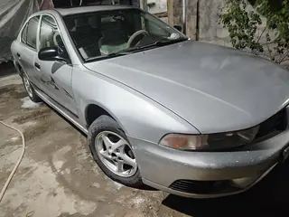 Mitsubishi Galant, 2002