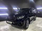 Toyota Land Cruiser Prado 2021 годаfor28 500 000 тг. в Актобе – фото 2