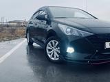 Hyundai Solaris 2022 года за 6 800 000 тг. в Актау