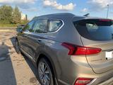 Hyundai Santa Fe 2018 года за 14 000 000 тг. в Уральск