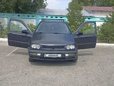 Volkswagen Golf, 1995
