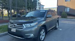 Toyota Highlander 2011 года за 12 300 000 тг. в Алматы