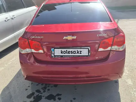 Chevrolet Cruze 2013 года за 3 850 000 тг. в Астана – фото 5