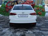 Hyundai Accent 2020 годаfor8 100 000 тг. в Алматы – фото 5