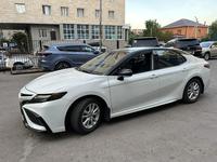 Toyota Camry 2021 годаfor17 700 000 тг. в Астана