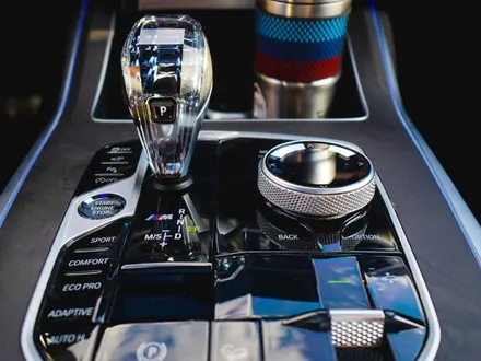 BMW X7 2021 года за 52 000 000 тг. в Астана – фото 13