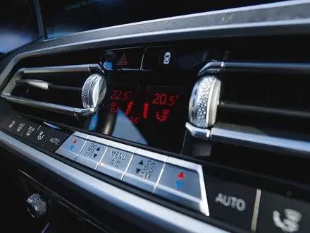 BMW X7 2021 года за 52 000 000 тг. в Астана – фото 24