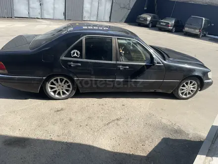Mercedes-Benz S 320 1997 года за 3 600 000 тг. в Алматы – фото 4