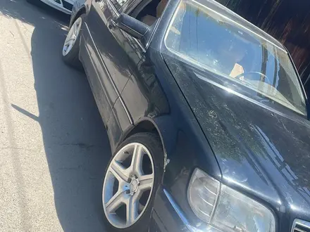 Mercedes-Benz S 320 1997 года за 3 600 000 тг. в Алматы – фото 5