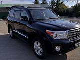 Toyota Land Cruiser 2014 годаүшін24 500 000 тг. в Петропавловск