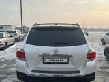 Toyota Highlander 2013 года за 14 200 000 тг. в Шымкент