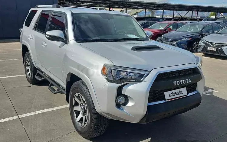 Toyota 4Runner 2018 годаүшін13 300 000 тг. в Алматы