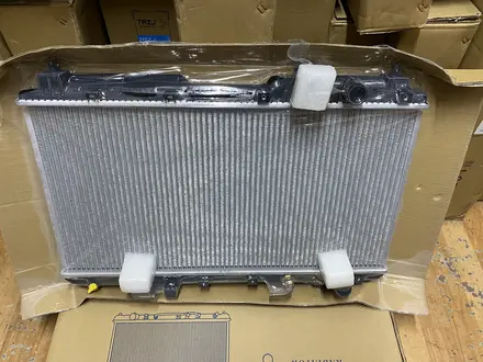 Основной радиатор на Honda CRV RD1 в наличии! за 20 000 тг. в Алматы