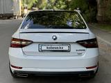Skoda Superb 2019 года за 13 500 000 тг. в Алматы – фото 5
