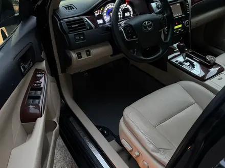 Toyota Camry 2013 года за 8 000 000 тг. в Астана – фото 15