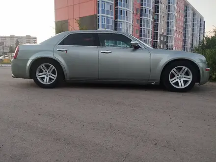 Chrysler 300C 2005 года за 4 000 000 тг. в Уральск