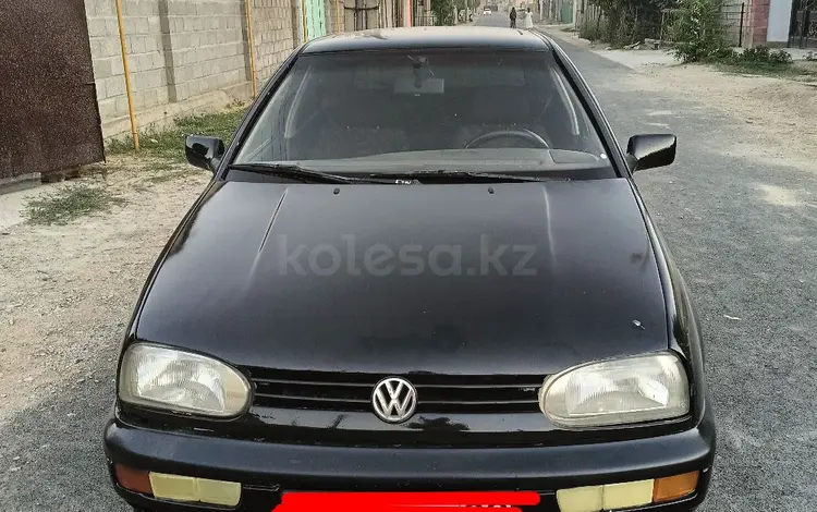 Volkswagen Golf 1994 годаүшін1 500 000 тг. в Тараз