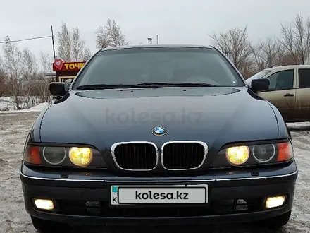 BMW 523 2000 года за 3 200 000 тг. в Караганда