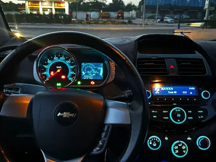Chevrolet Spark 2014 года за 3 800 000 тг. в Шымкент – фото 2