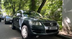 Volkswagen Touareg 2007 годаүшін5 500 000 тг. в Алматы