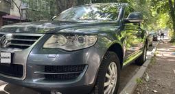 Volkswagen Touareg 2007 годаүшін5 500 000 тг. в Алматы – фото 2