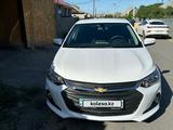 Chevrolet Onix 2023 года за 5 700 000 тг. в Семей