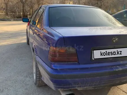 BMW 318 1995 года за 1 100 000 тг. в Актобе – фото 4