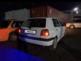 Volkswagen Golf 1994 годаүшін1 300 000 тг. в Караганда – фото 5