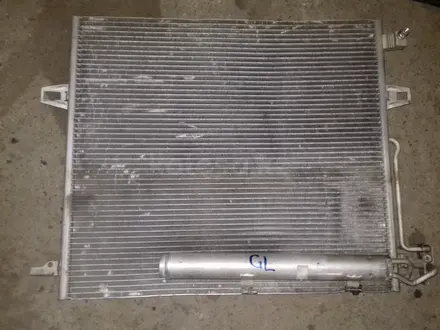 Радиатор кондиционера W251 в оригинале за 40 000 тг. в Алматы