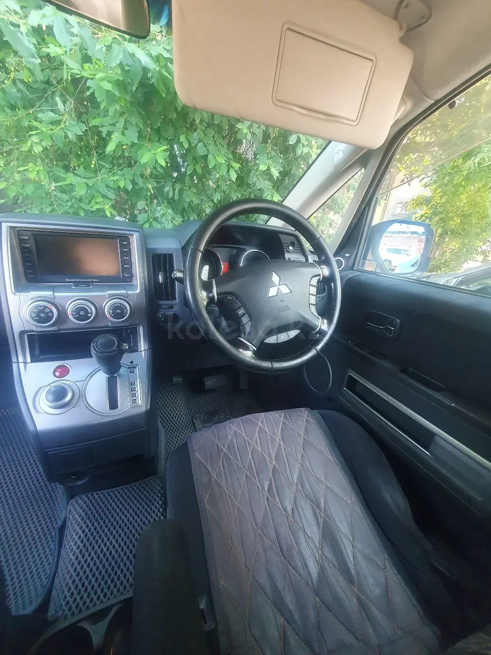Mitsubishi Delica, 2007