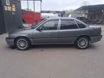Opel Vectra 1994 года за 900 000 тг. в Шымкент – фото 3