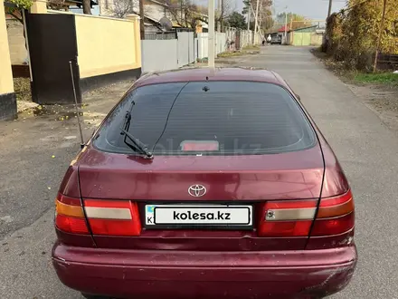 Toyota Carina E 1997 года за 1 590 000 тг. в Алматы – фото 5