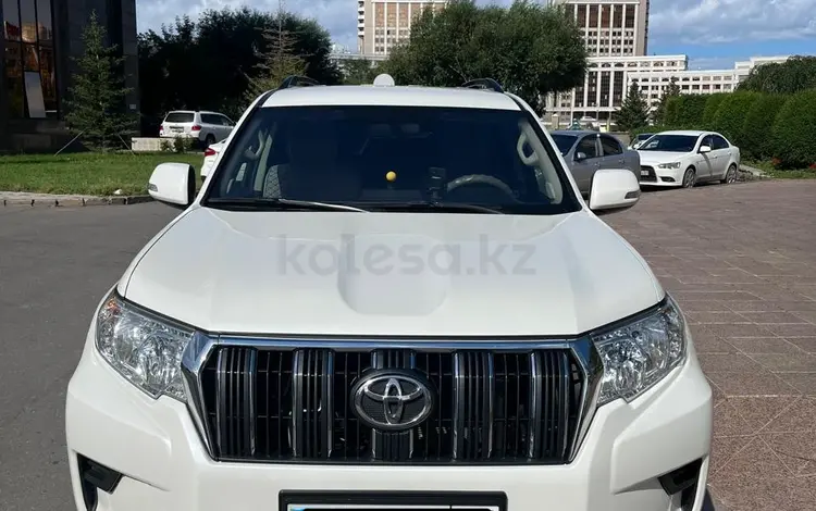 Toyota Land Cruiser Prado 2017 годаүшін21 000 000 тг. в Астана